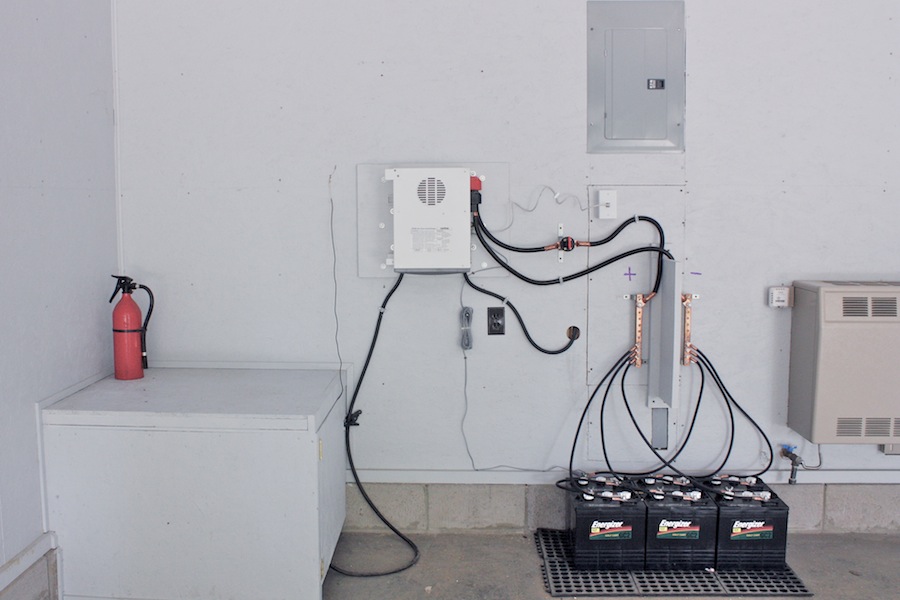 Complete battery inverter installation