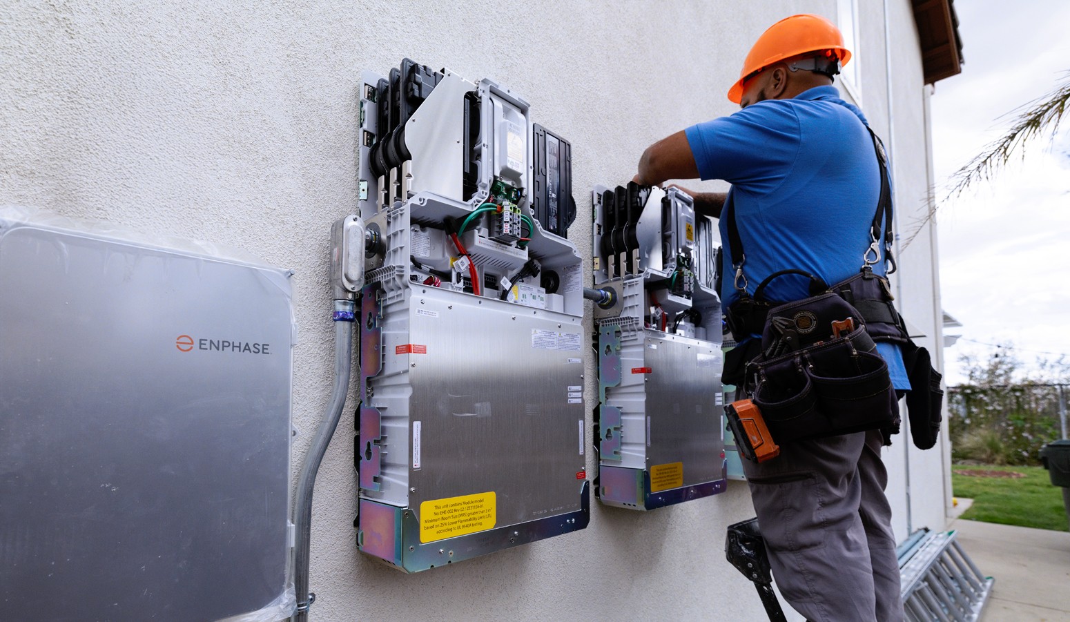 Battery maintenance technician